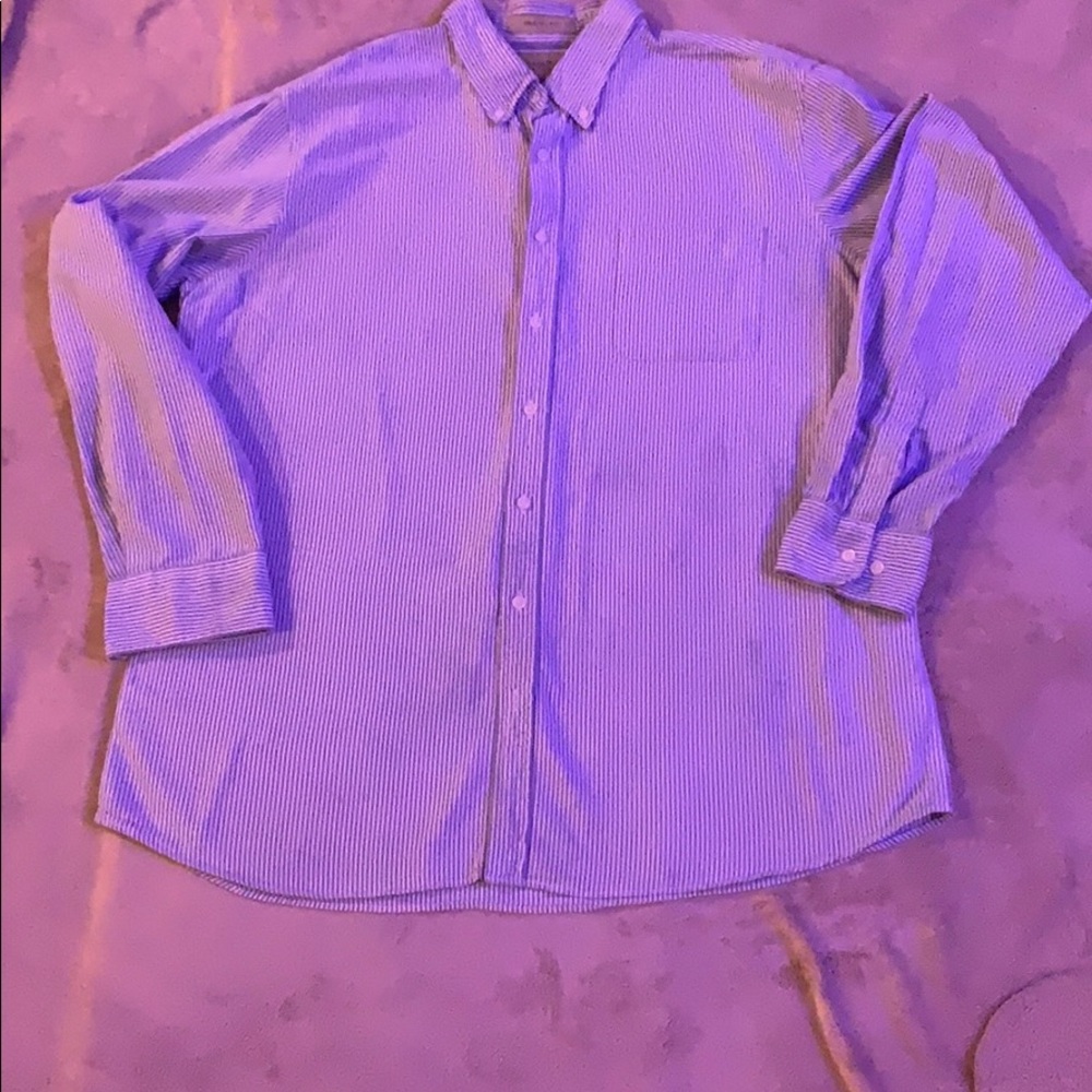 Men’s button down casual shirt